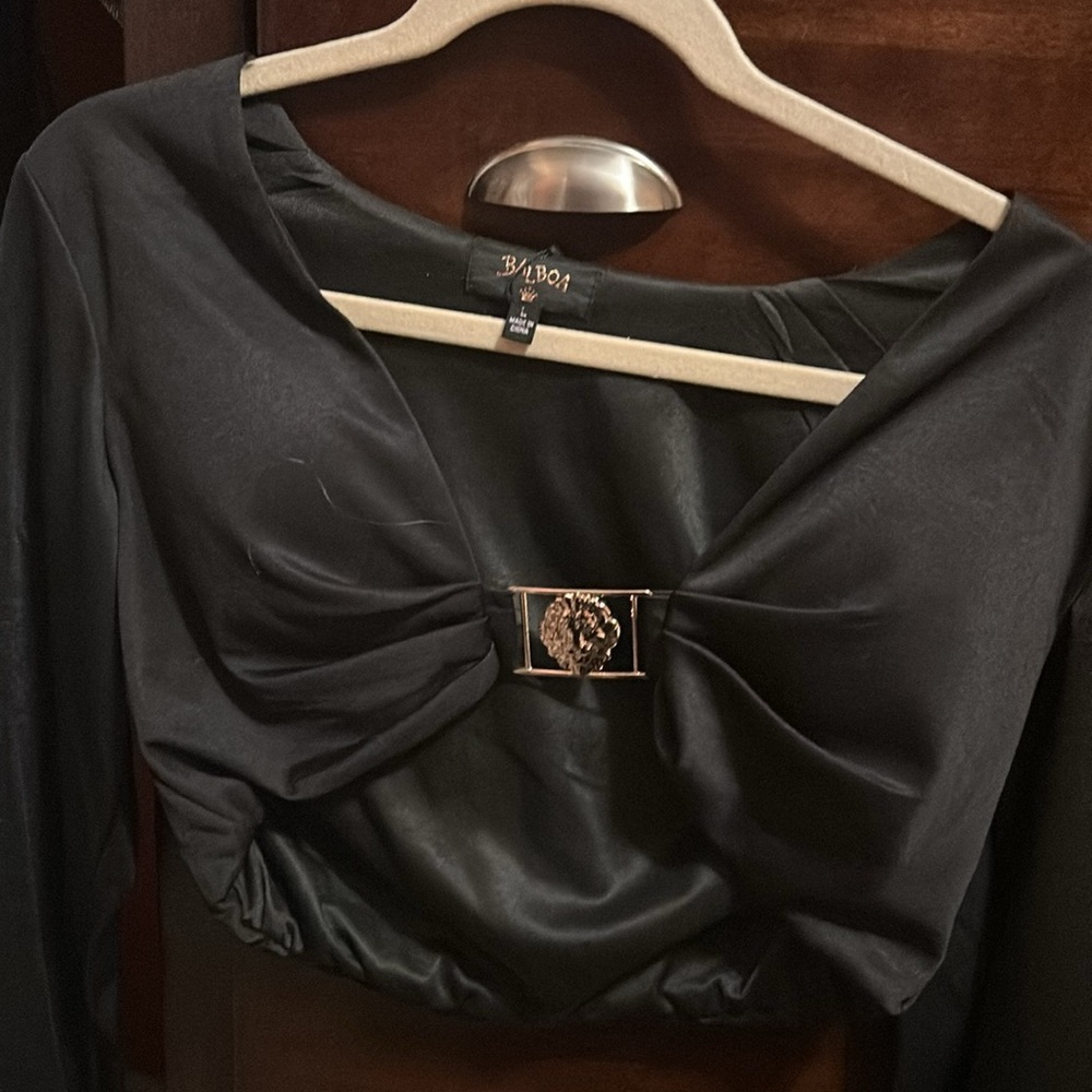 Sexy black crop top with lion hardware with built-in bra cups. - Picture 7 of 14